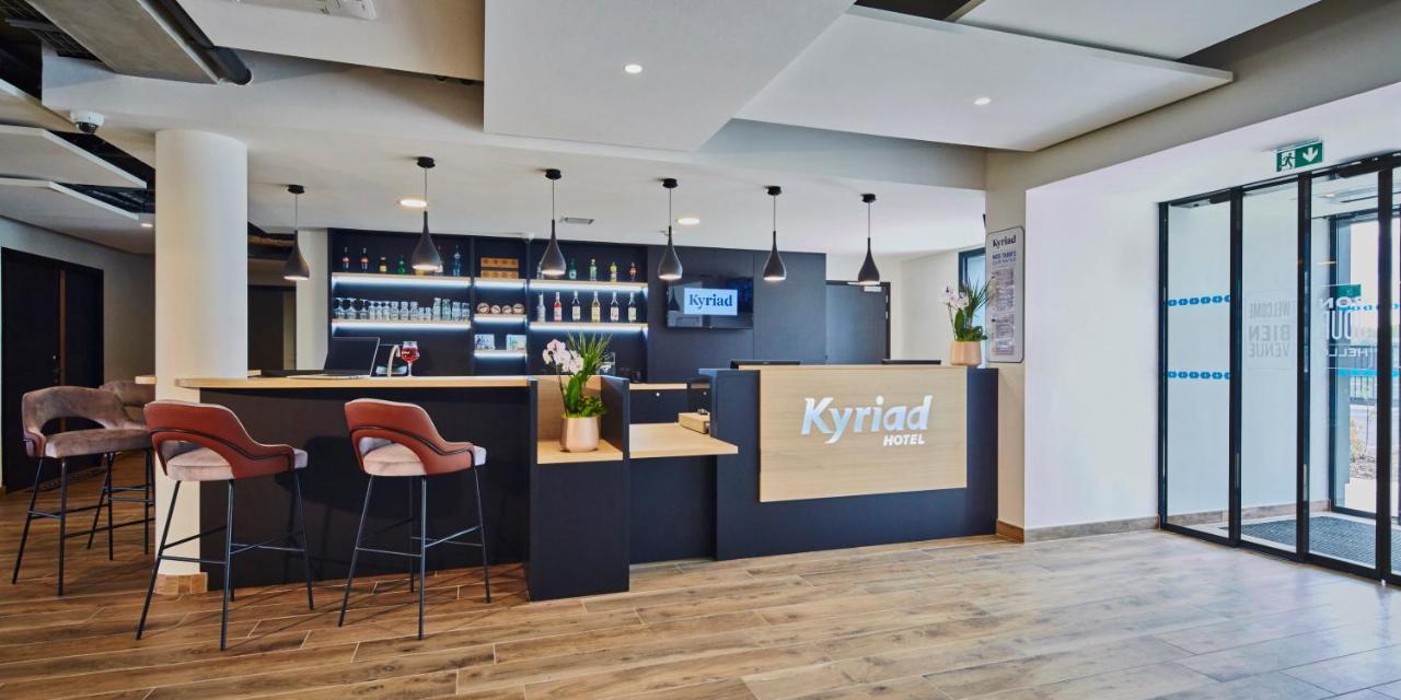 Kyriad Combs-La-Ville - Senart Екстер'єр фото