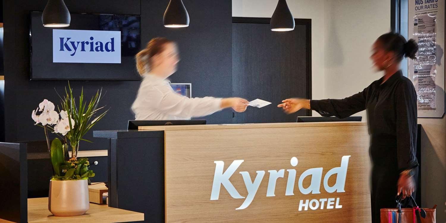 Kyriad Combs-La-Ville - Senart Екстер'єр фото